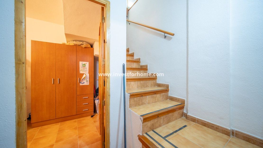 Reventa - Casa - Torrevieja - Torrelamata - La Mata