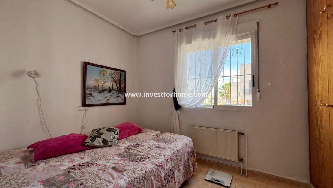 Reventa - Casa - Torrevieja - Torrelamata - La Mata