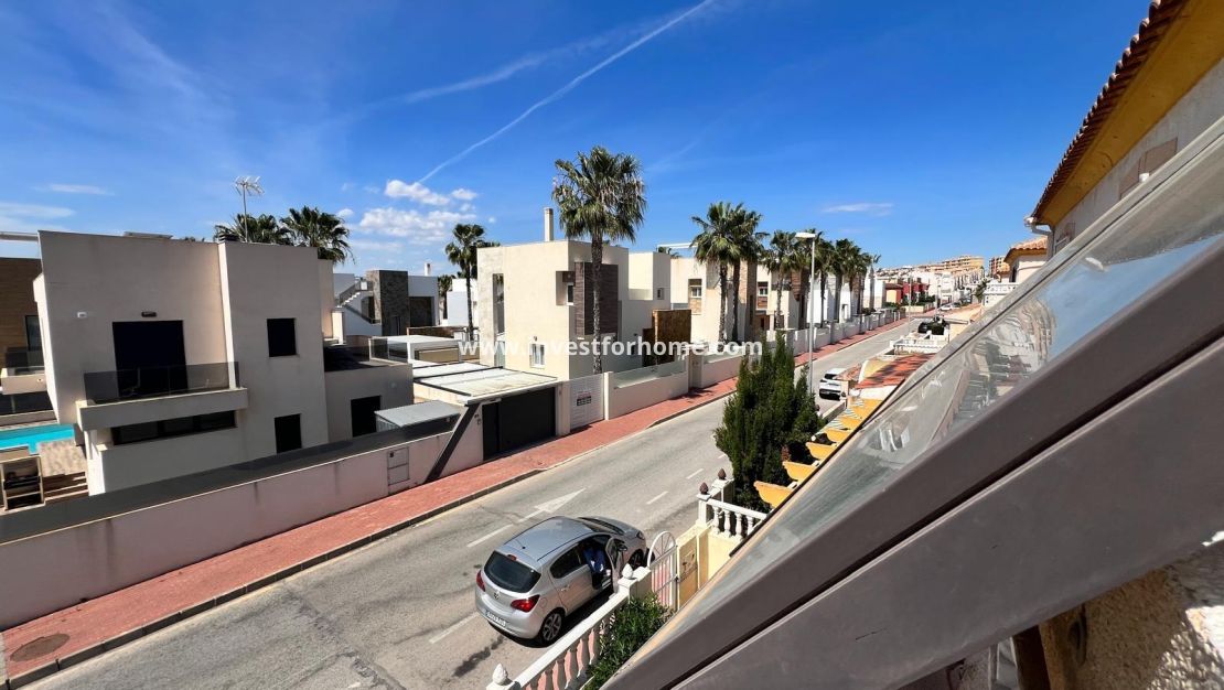 Reventa - Casa - Torrevieja - Torrelamata - La Mata
