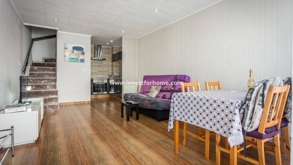 Reventa - Casa - Torrevieja - Torrelamata - La Mata