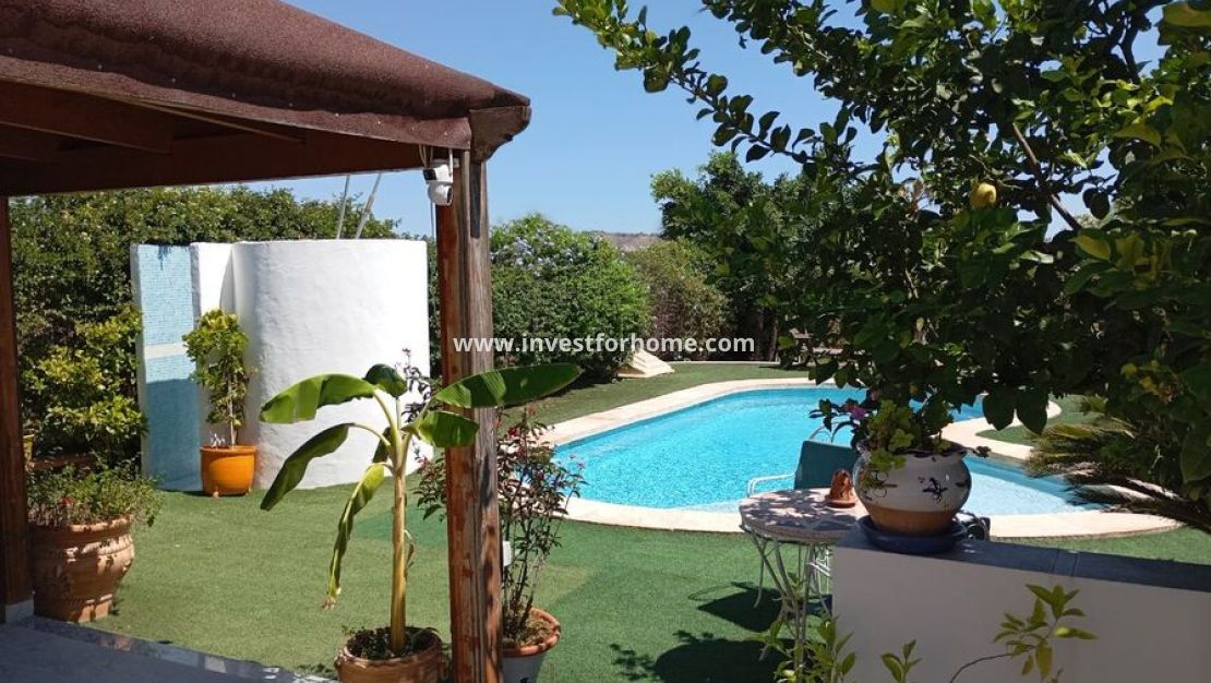Reventa - Chalet - Daya Nueva - Costa Blanca