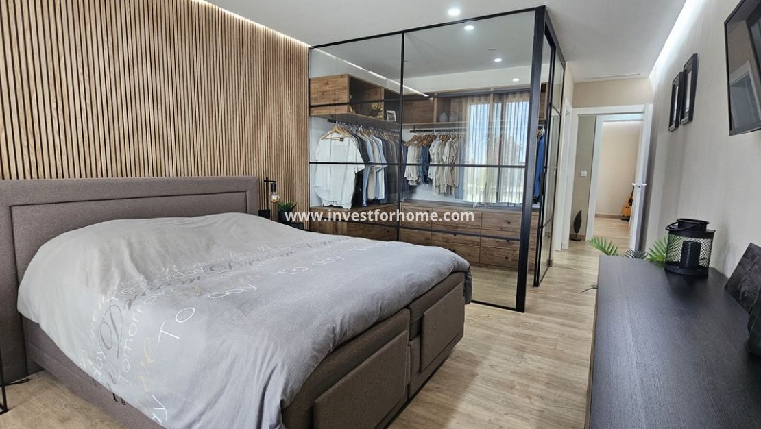 Reventa - Chalet - Dolores - Sector 4