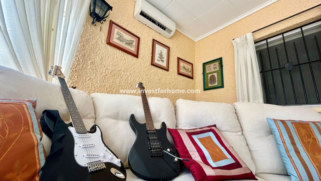 Reventa - Chalet - El Chaparral - Inland