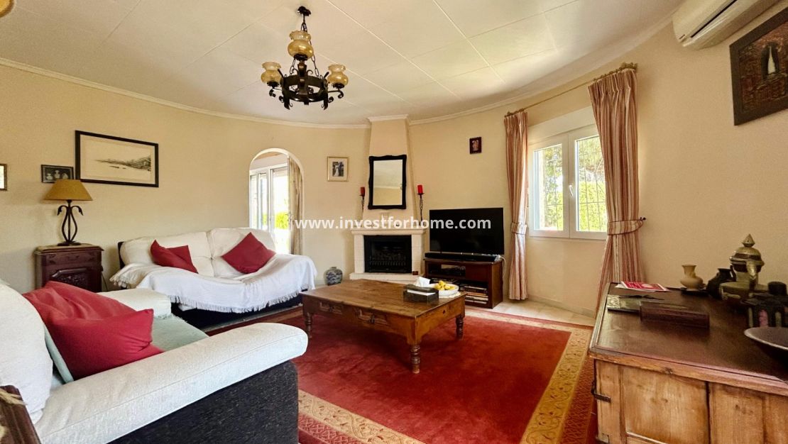 Reventa - Chalet - El Chaparral - Inland