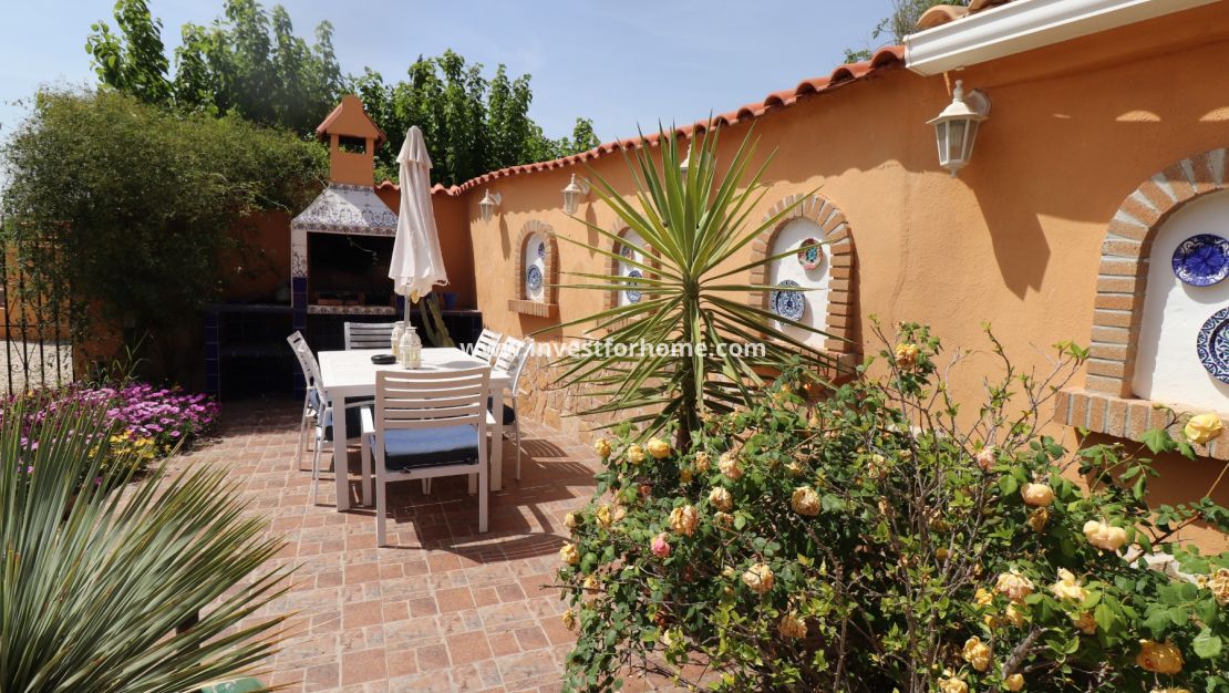 Reventa - Chalet - Hondón de las Nieves - Inland