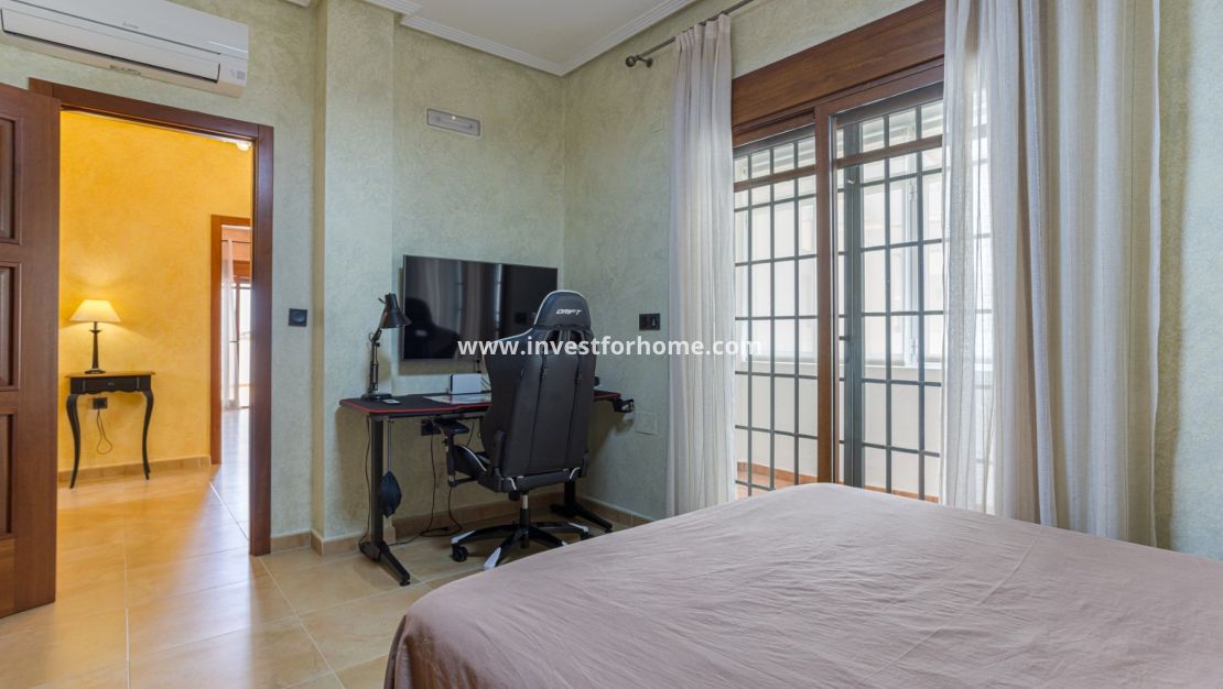 Reventa - Chalet - Los Montesinos - Costa Blanca