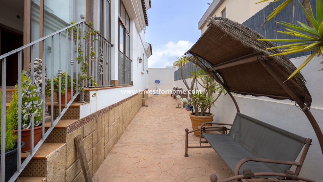 Reventa - Chalet - Los Montesinos - Costa Blanca