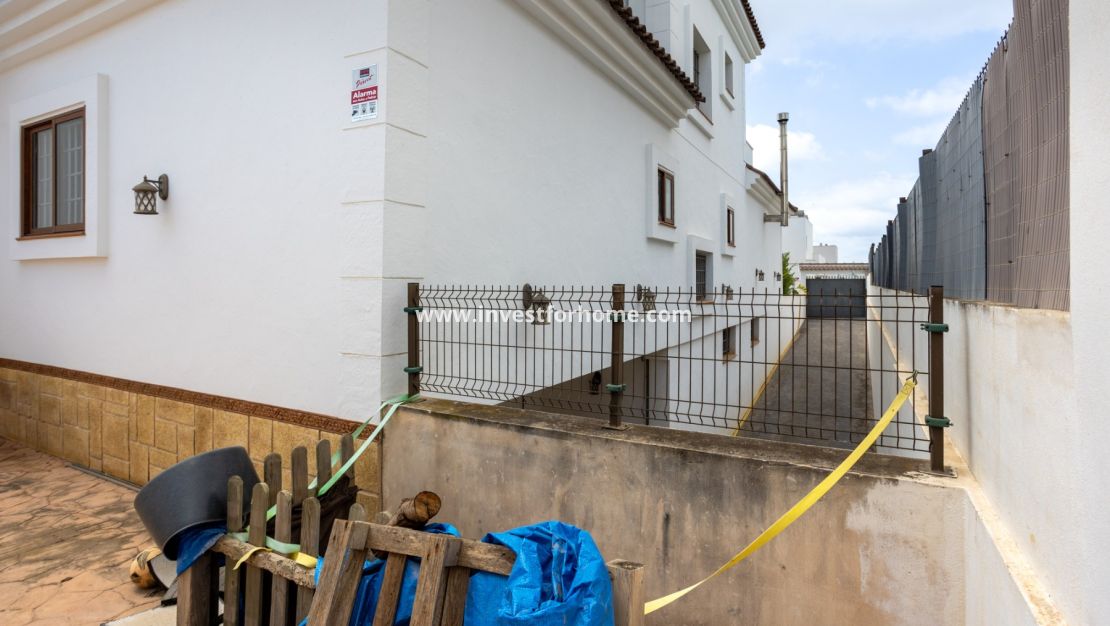 Reventa - Chalet - Los Montesinos - Costa Blanca