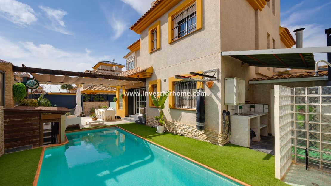 Reventa - Chalet - Los Montesinos - La Herrada