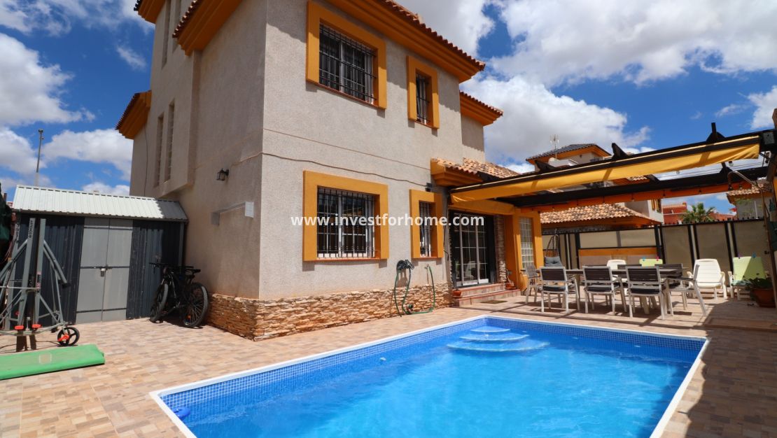Reventa - Chalet - Los Montesinos - La Herrada