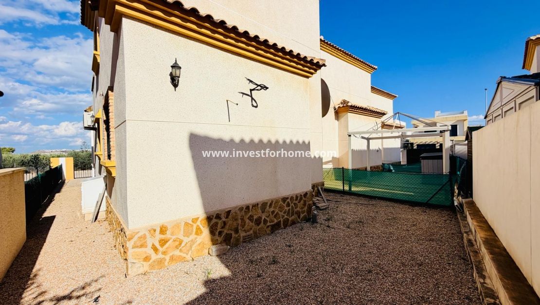 Reventa - Chalet - Los Montesinos - La Herrada