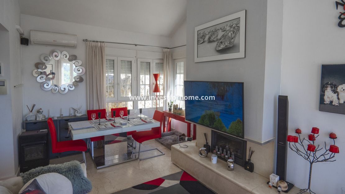 Reventa - Chalet - Orihuela Costa - Calle Mayor