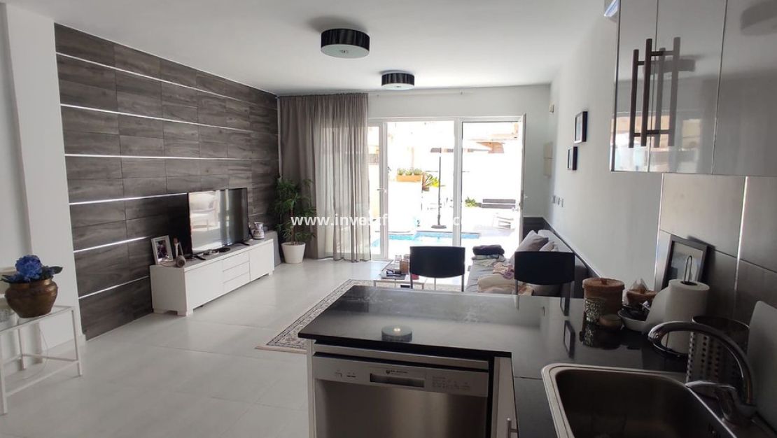 Reventa - Chalet - Orihuela Costa - Costa Blanca