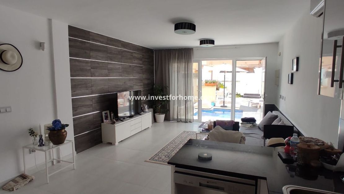 Reventa - Chalet - Orihuela Costa - Costa Blanca