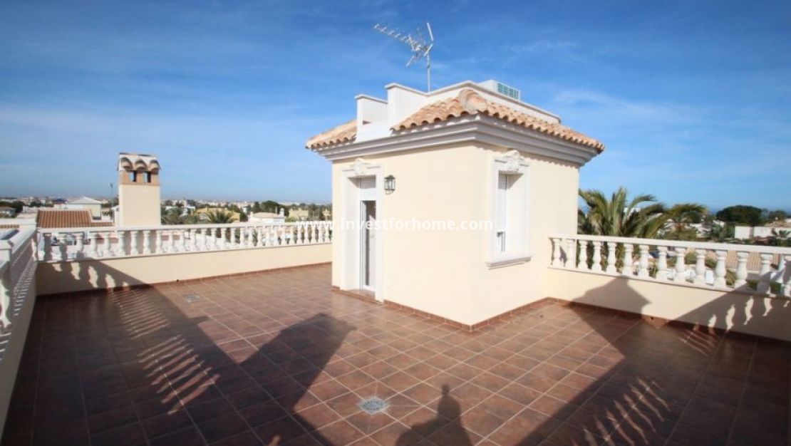 Reventa - Chalet - Orihuela Costa - Costa Blanca