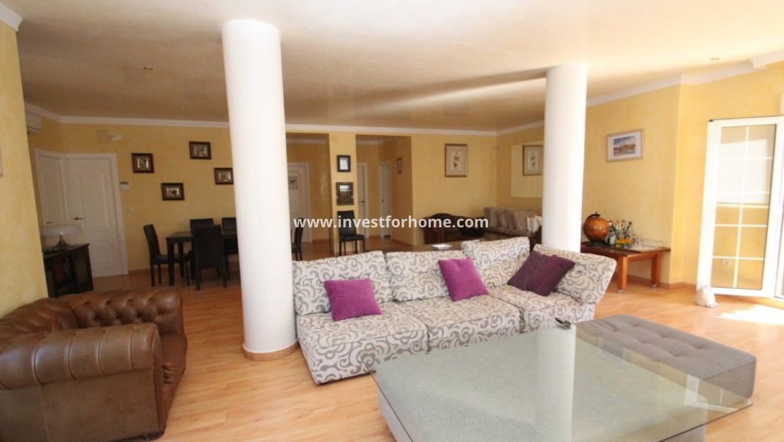 Reventa - Chalet - Orihuela Costa - Costa Blanca