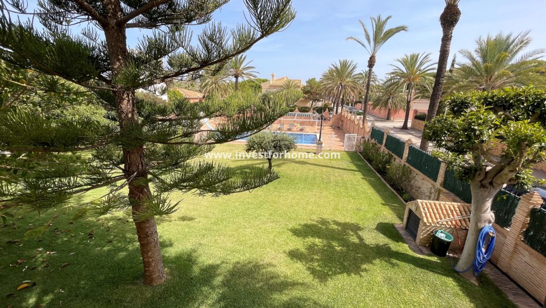 Reventa - Chalet - Orihuela Costa - Costa Blanca