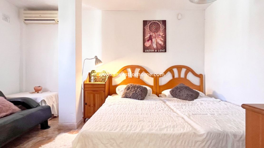 Reventa - Chalet - Orihuela Costa - Costa Blanca