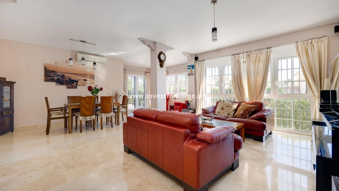 Reventa - Chalet - Orihuela Costa - Costa Blanca