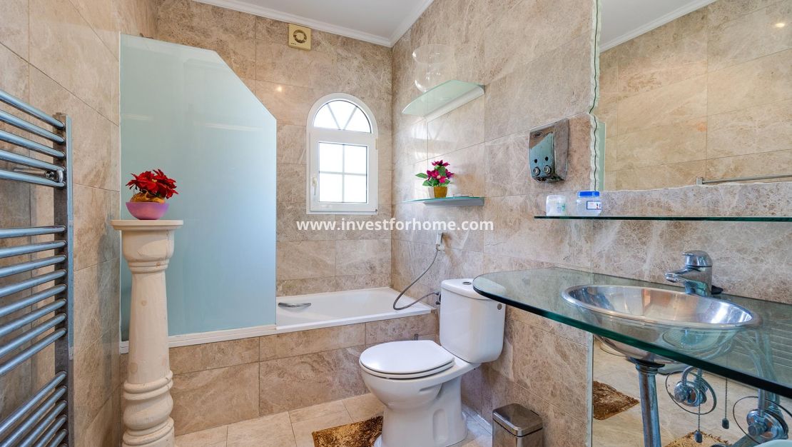 Reventa - Chalet - Orihuela Costa - Costa Blanca