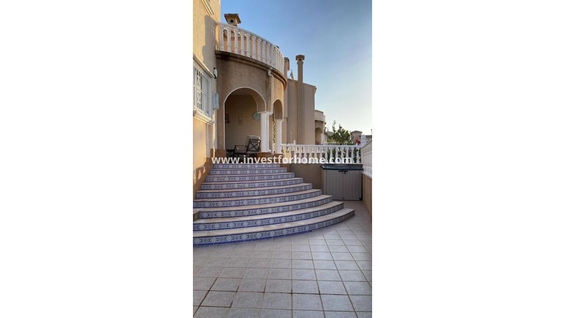 Reventa - Chalet - Orihuela Costa - Costa Blanca