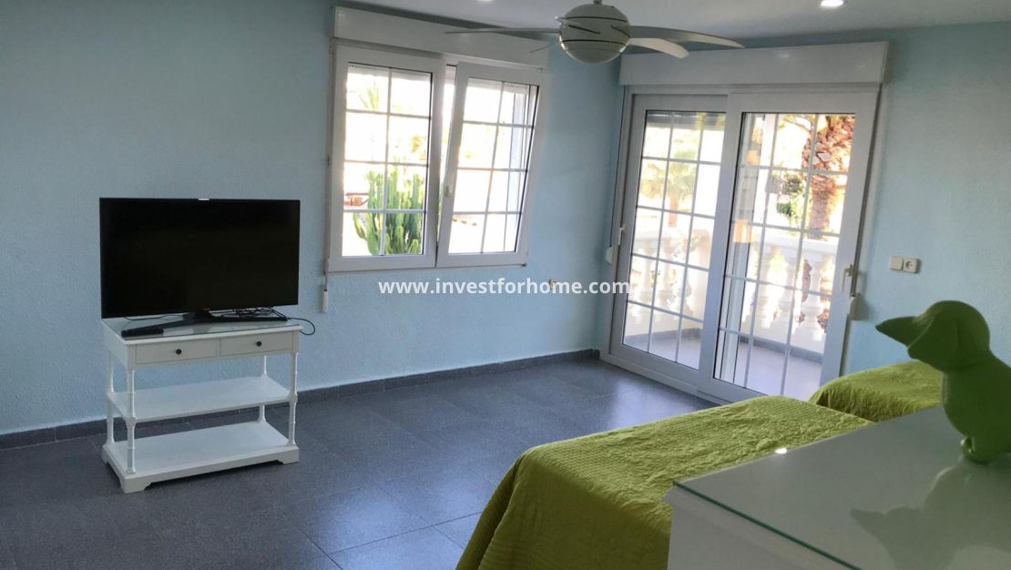 Reventa - Chalet - Orihuela Costa - Costa Blanca