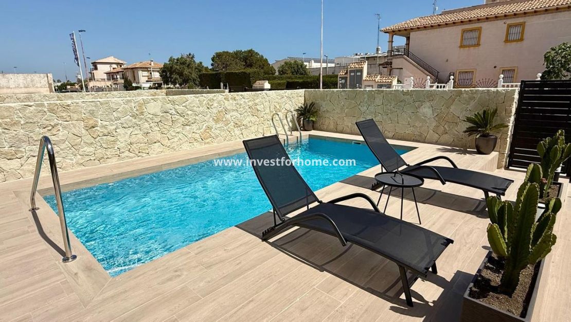 Reventa - Chalet - Orihuela Costa - Costa Blanca