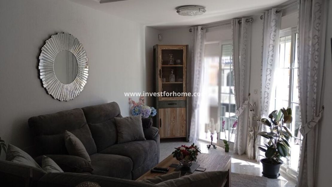 Reventa - Chalet - Orihuela Costa - Costa Blanca