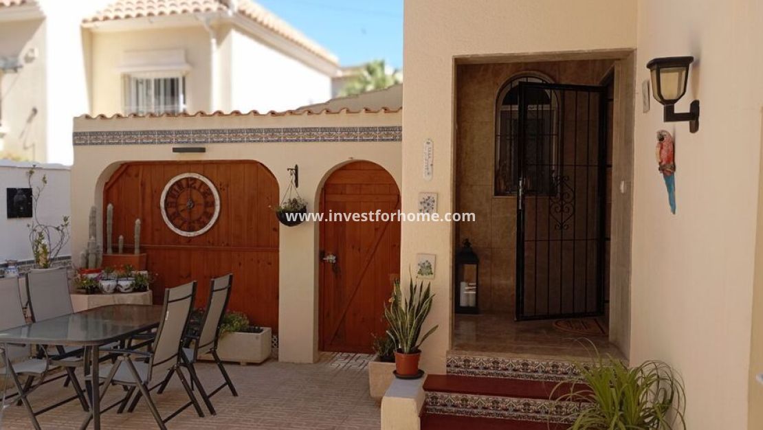 Reventa - Chalet - Orihuela Costa - Costa Blanca