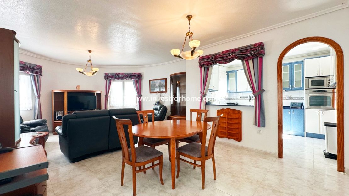 Reventa - Chalet - Orihuela Costa - Costa Blanca