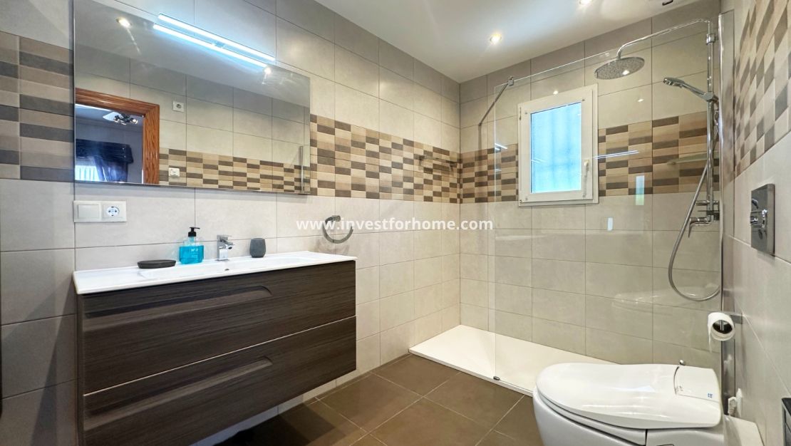 Reventa - Chalet - Orihuela Costa - Costa Blanca