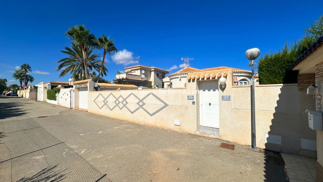 Reventa - Chalet - Orihuela Costa - Costa Blanca