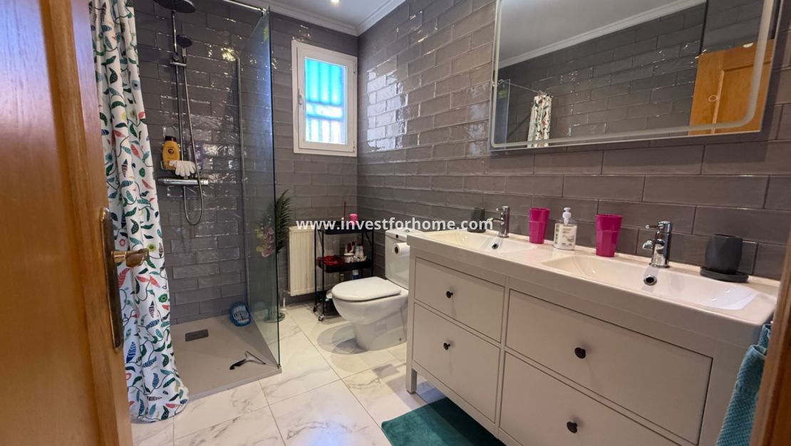 Reventa - Chalet - Orihuela Costa - Costa Blanca