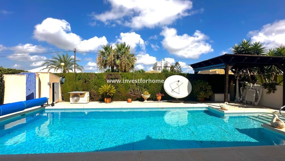 Reventa - Chalet - Orihuela Costa - Costa Blanca