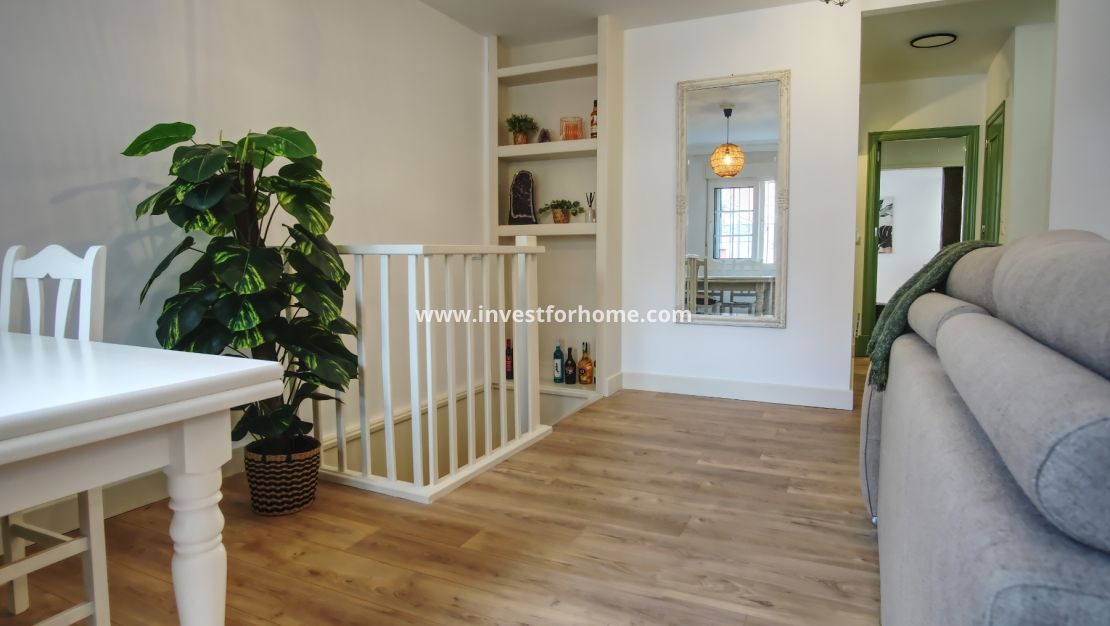 Reventa - Chalet - Orihuela Costa - Costa Blanca