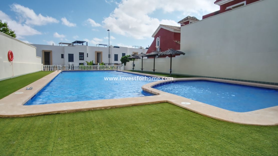 Reventa - Chalet - Orihuela Costa - Costa Blanca