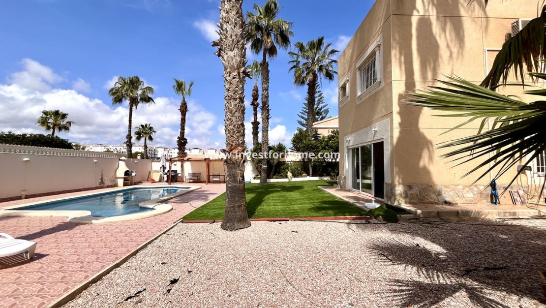 Reventa - Chalet - Orihuela Costa - Costa Blanca