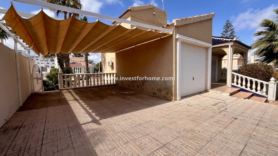 Reventa - Chalet - Orihuela Costa - Costa Blanca