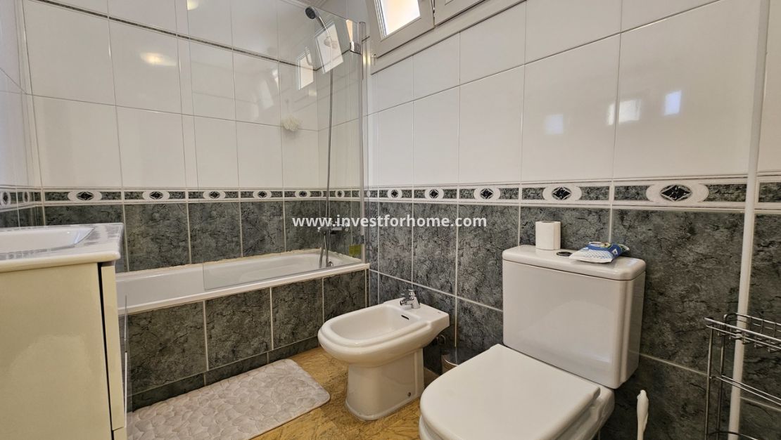 Reventa - Chalet - Orihuela Costa - Costa Blanca