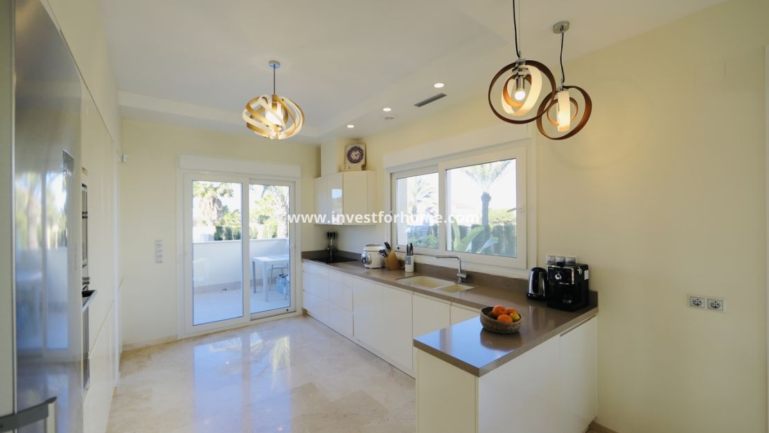 Reventa - Chalet - Orihuela Costa - Costa Blanca