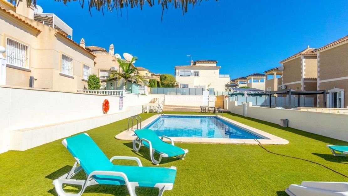 Reventa - Chalet - Orihuela Costa - Costa Blanca