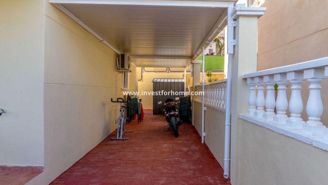 Reventa - Chalet - Orihuela Costa - Costa Blanca