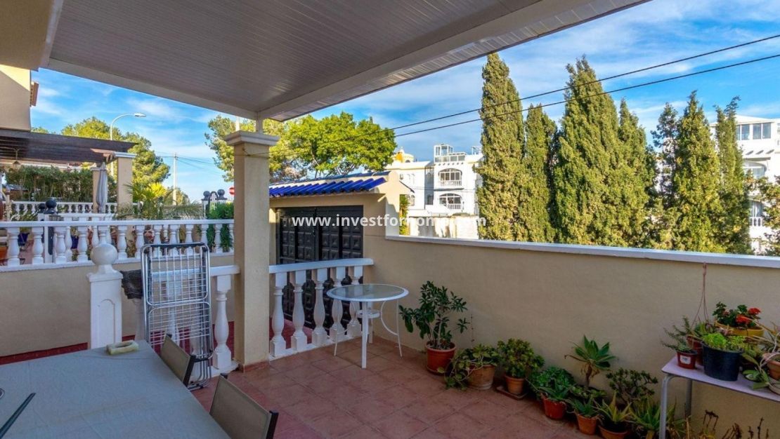 Reventa - Chalet - Orihuela Costa - Costa Blanca