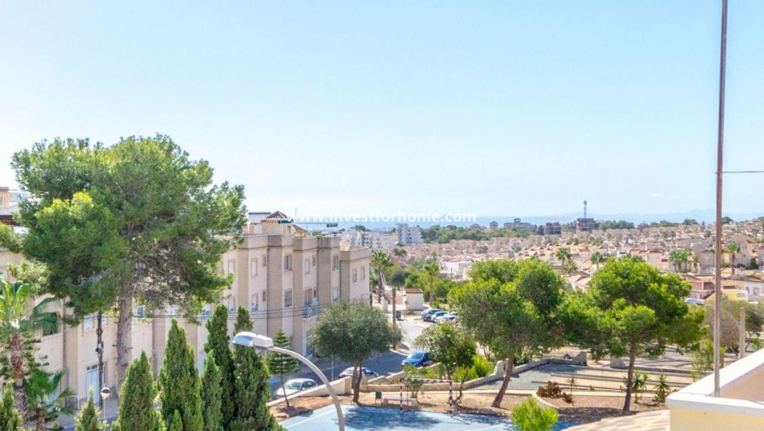 Reventa - Chalet - Orihuela Costa - Costa Blanca