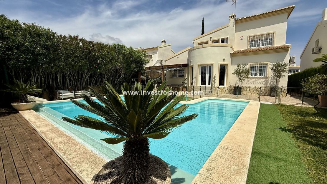 Reventa - Chalet - Orihuela Costa - Costa Blanca