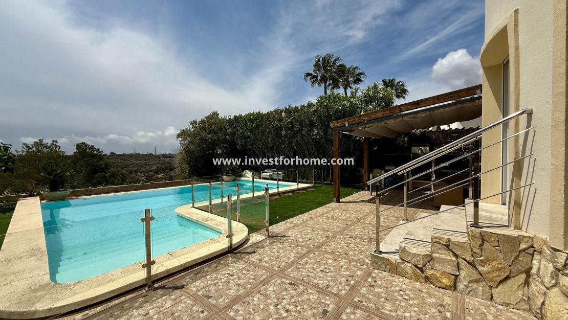 Reventa - Chalet - Orihuela Costa - Costa Blanca