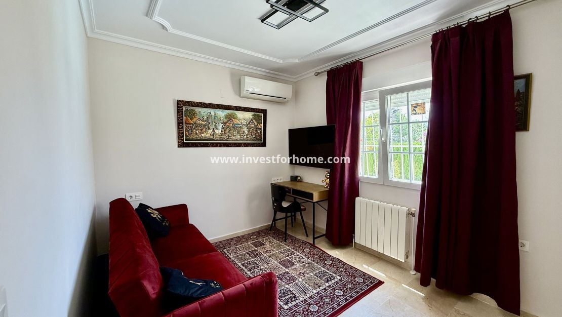 Reventa - Chalet - Orihuela Costa - Costa Blanca