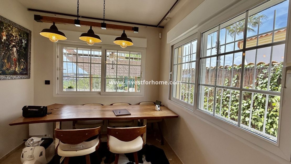 Reventa - Chalet - Orihuela Costa - Costa Blanca