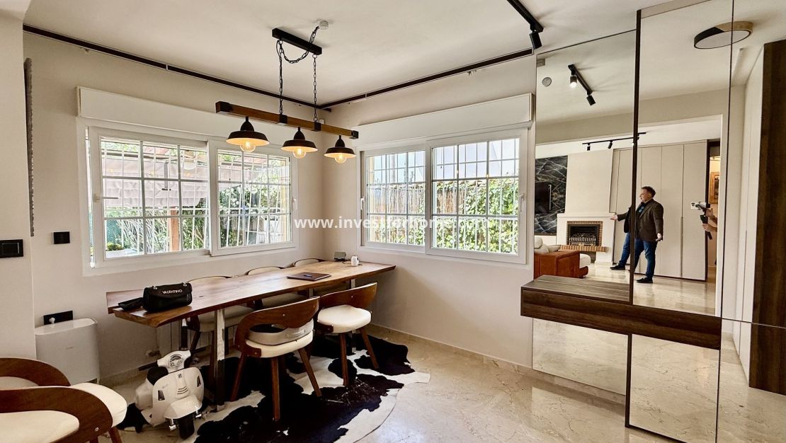 Reventa - Chalet - Orihuela Costa - Costa Blanca