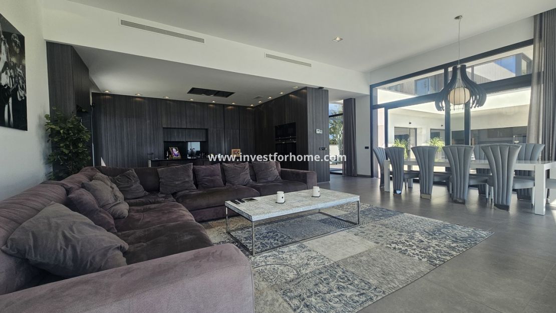 Reventa - Chalet - Orihuela Costa - Costa Blanca